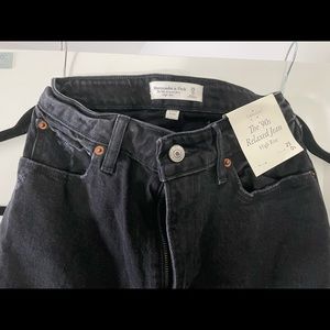 Black Abercrombie Relaxed Jeans